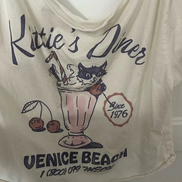 Hollister Cream Short Sleeve Tee with Cherry Graphic - Picture 2 of 3